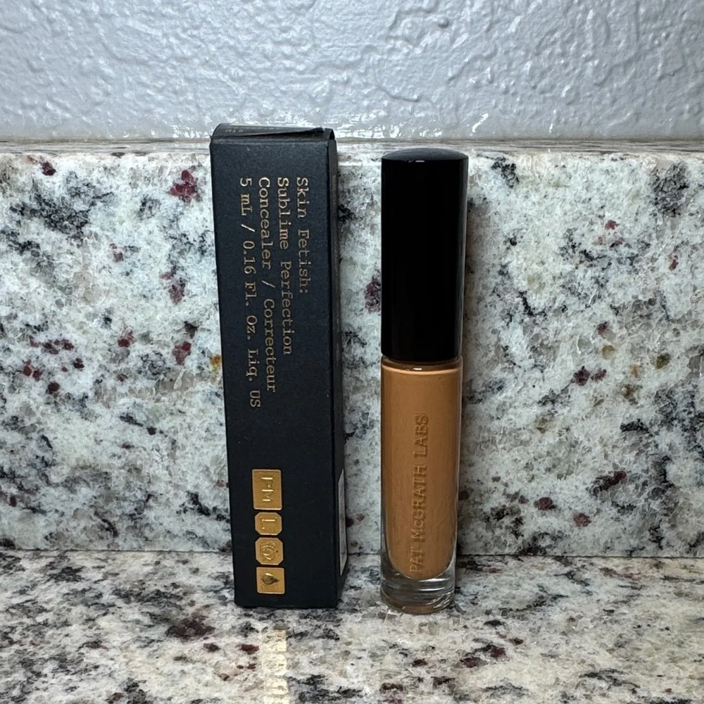 Pat McGrath M 19 Skin Fetish Concealer